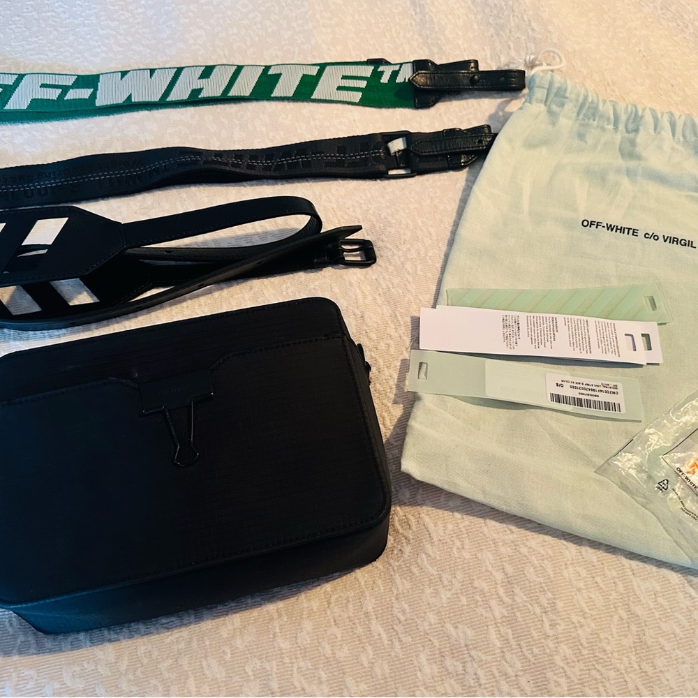 Off-White Black camera bag and Green strap with 2 additional straps and dust bag